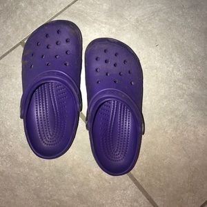 Clean barely worn crocs!